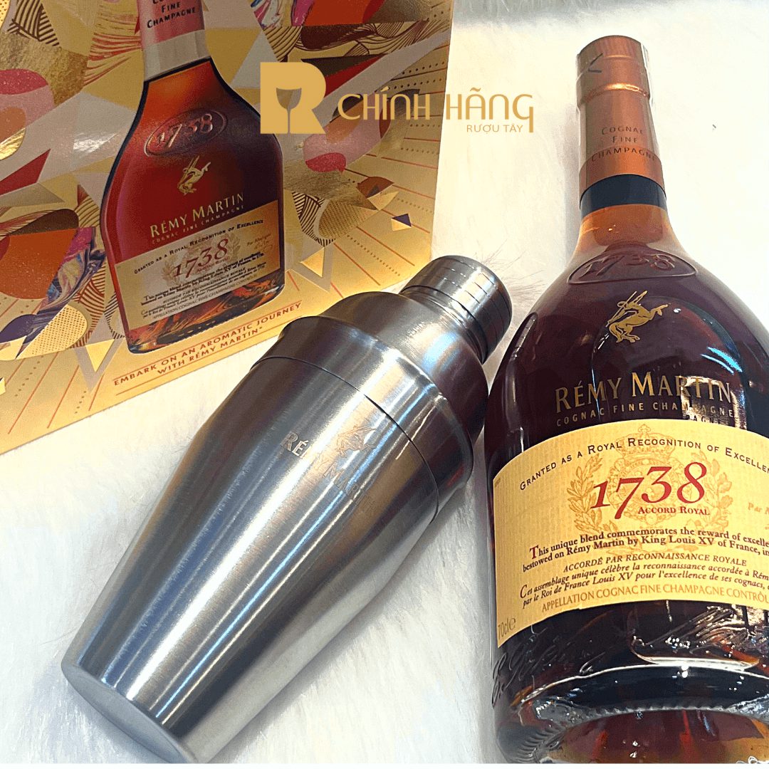 Remy-Martin-1738-4