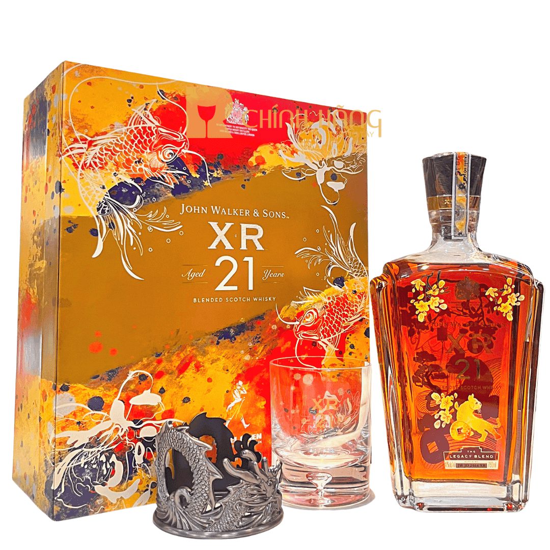 johnnie-walker-xr-21-nam-hop-qua-tet-2023-meo-vang-don-xuan-1