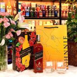 Johnnie Walker Black Label - Hộp Quà Tết 2027 700 ml - hình mô tả 2