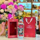 Lady Triệu Contemporary - Hộp Quà Tết 2026 700 ml - hình mô tả 2