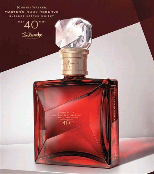 Johnnie Walker Master's of Ruby Reserve 40 Năm