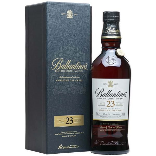 Ballantine's 23 Năm 700 ml