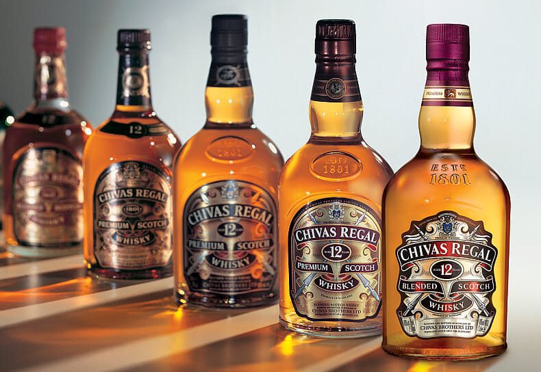 Chivas 12 với thiết kế cổ điển sang trọng