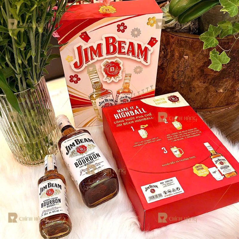 Mặt sau hộp set quà Jim Beam in hướng dẫn pha Highball và tem phụ nhà nhập khẩu