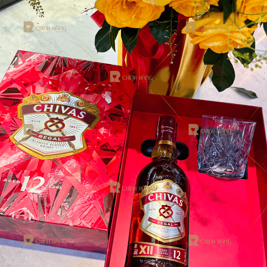 Chivas 12 Năm - Hộp Quà Tết 2026 700 ml - hình mô tả 2