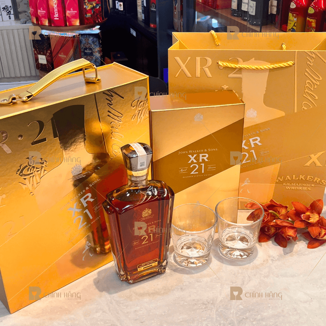 Johnnie Walker XR 21 Năm - Hộp Quà Tết 2026 750 ml - hình mô tả 2