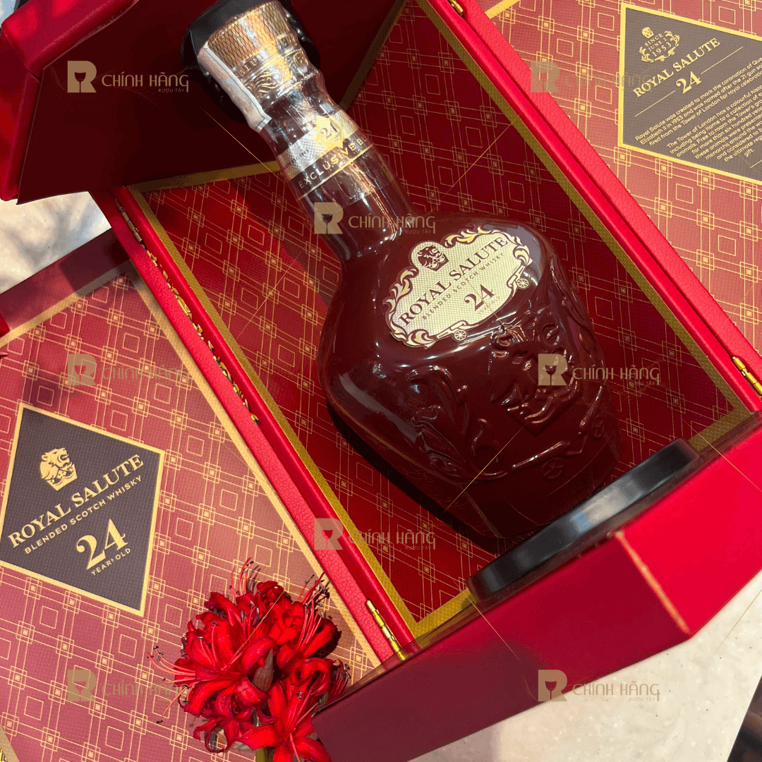 Chivas 24 Năm - Hộp Quà Tết 2026 700 ml - hình mô tả 2