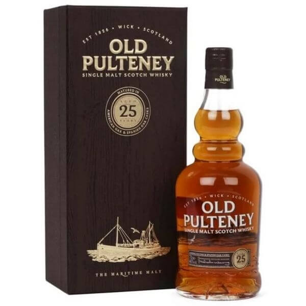  Hình 1. Old Pulteney 25 là một trong những dòng rượu lâu năm nhất của Old Pulteney