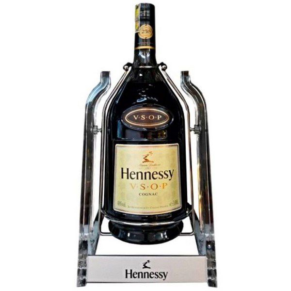 Hennessy VSOP 1.5L + kệ